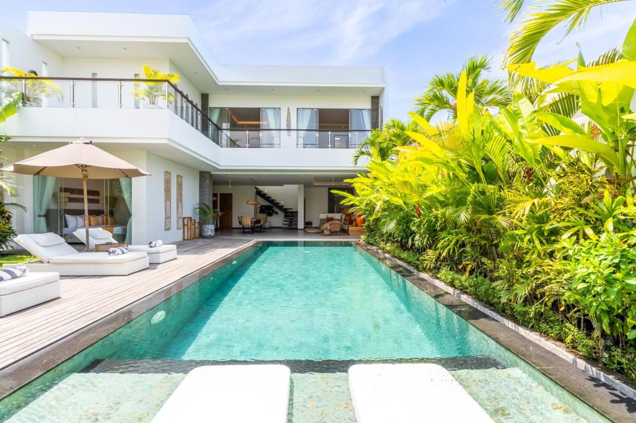 Flores Villa By Betterplace Canggu Extérieur photo