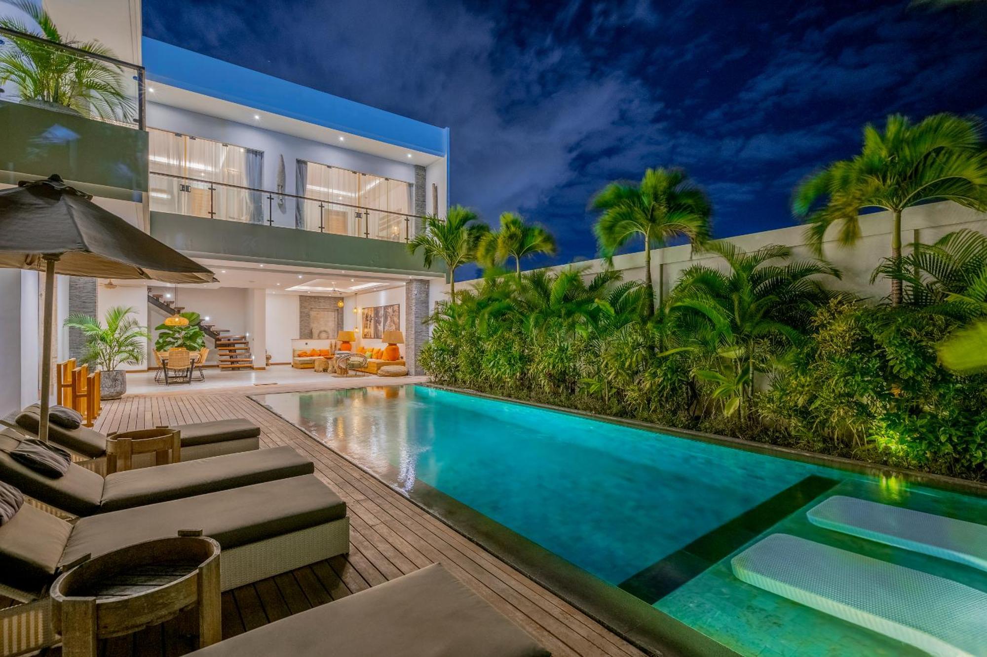 Flores Villa By Betterplace Canggu Extérieur photo